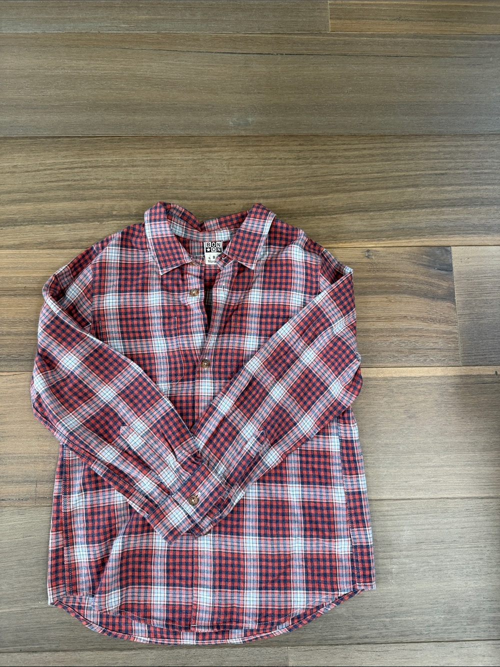 Plaid Button-Up Shirt in Red and White